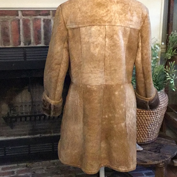 Vintage Sawyer Of California Women's Tan Shearling Coat - Picture 4 of 9